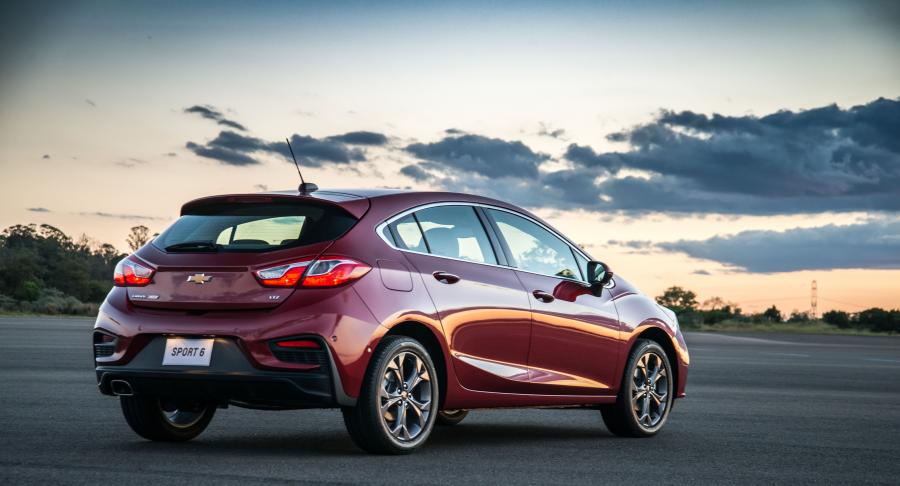  Chevrolet Cruze Sport6 2017 года  (LA) (фото 24 из 31)